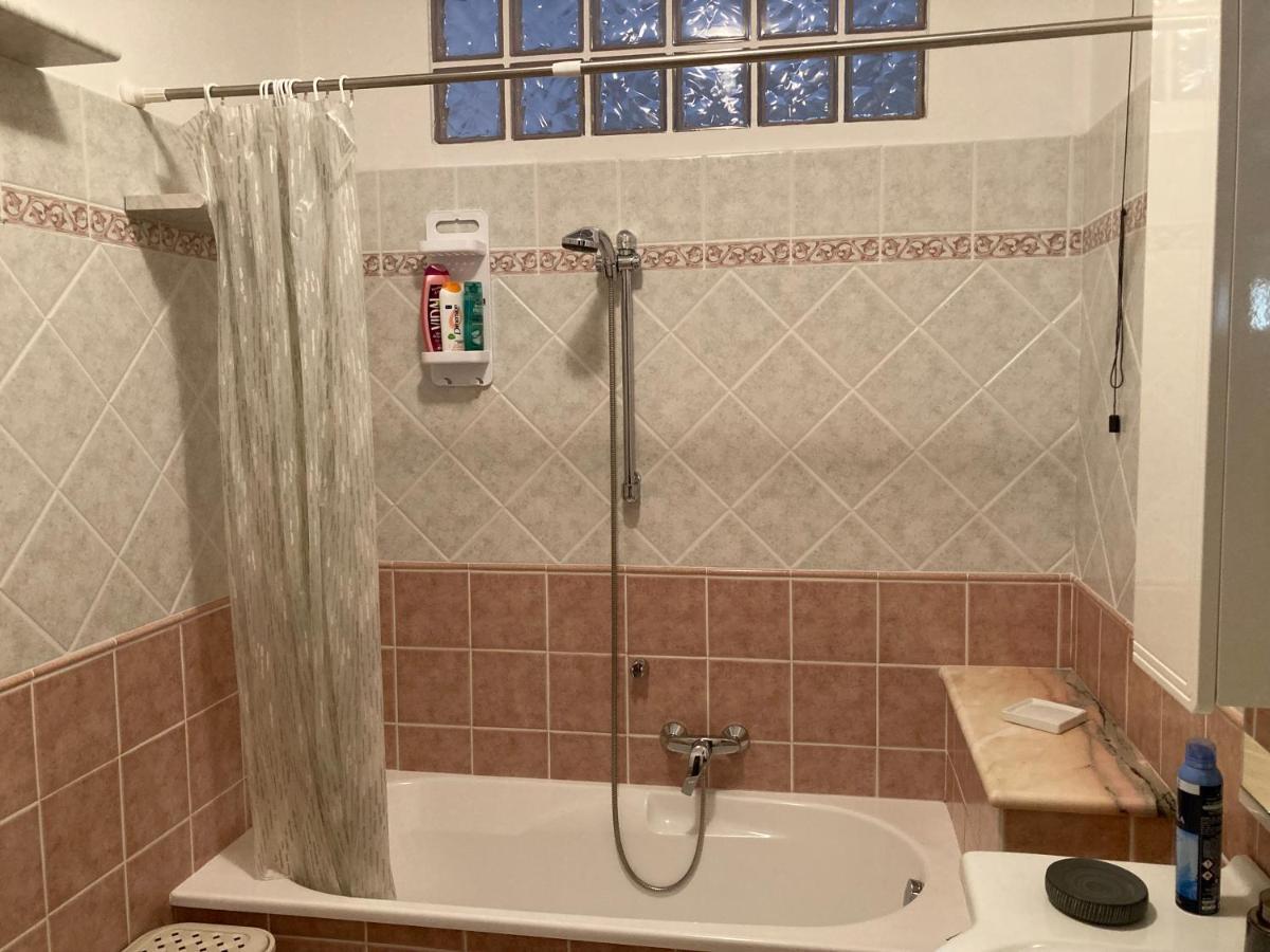 B&B Marsiglia Сасари Екстериор снимка